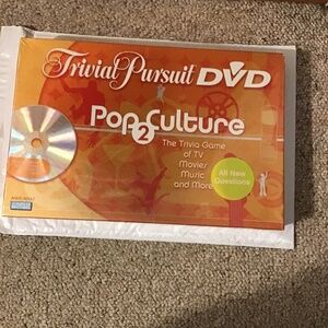 Trivial Pursuit DVD  Pop Culture2 Board Game